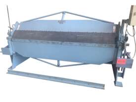 Epic 8ft Semi-Hydraulic Pan Brake Sheet Metal Folder, Capacity 2mm  - picture0' - Click to enlarge