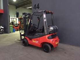 Linde H18-02 Container Mast LPG Counterbalance Forklift - Fully Refurbished - picture0' - Click to enlarge
