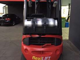 Linde H18-02 Container Mast LPG Counterbalance Forklift - Fully Refurbished - picture1' - Click to enlarge