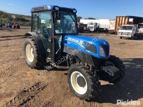 2014 New Holland T4.105F