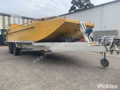 2000 Yamba Welding Pro Punt