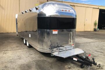 King Kong Air Retro Food Trailer