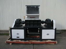Industrial Twin Shaft Plastic Shredder - 11kW x 2 - picture0' - Click to enlarge