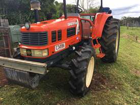 75 Hp Daedong 4wD Farm Tractor and attachments  - picture2' - Click to enlarge