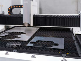 Laser Machines 1.5kW  fiber laser  - 1.5 x 3m single table -  - picture1' - Click to enlarge