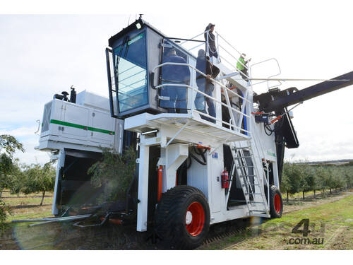 Colossus XL Olive Harvester