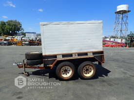 2008 LOADSTAR TRAILERS TANDEM AXLE ENCLOSED BOX TRAILER - picture1' - Click to enlarge