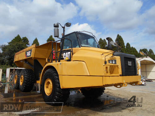 Caterpillar 745C Articulated Dump Truck 