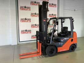 2014 TOYOTA COMPACT 62-8FDK 3 TONNE DIESEL FORKLIFT 2 STAGE 4500 mm CLEARVIEW MAST LOCATED COOPERS P - picture0' - Click to enlarge