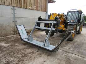 YS30 Muck Scraper with hitch - picture2' - Click to enlarge
