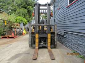 Caterpillar 3.5 ton Container Mast Used Forklift #1642 - picture1' - Click to enlarge