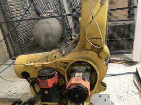 Fanuc R2000iB/165F 6-axes Cutting Trimming Industrial Robot Arm - picture2' - Click to enlarge