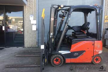 Linde E20Latest Model 4 Wheeler 4.6m 2017 Low Hours Great Batt! 4 Forks Open 2m