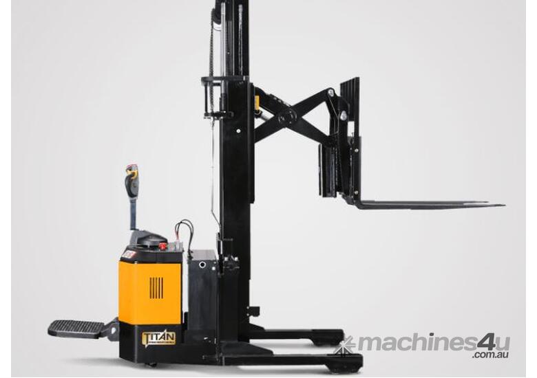 caption Hyundai 15ERS WALKIE REACH STACKER - Hire