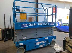 32FT Electric Scissor Lifts - picture0' - Click to enlarge