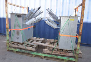TT 33kv - 63kVA Mulit tap 3 phase Distribution pole mount transformer ex Santos