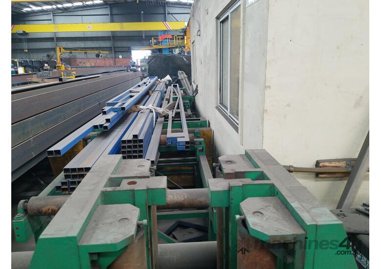 Used 2016 Chinese with Kuka robot Steel beam processing machine