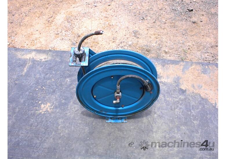 Used 2012 MACNAUGHT Hose reel Macnaught grease Grease Guns in