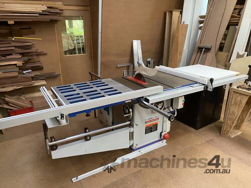 'As new' Tilting arbor professional sliding table panel saw 