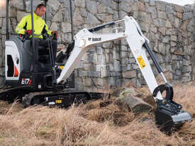 Bobcat E17z Mini Excavator *IN STOCK* - picture2' - Click to enlarge