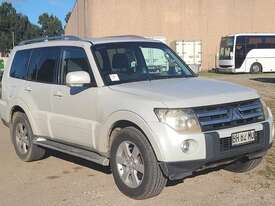 Mitsubishi Pajero NS - picture0' - Click to enlarge