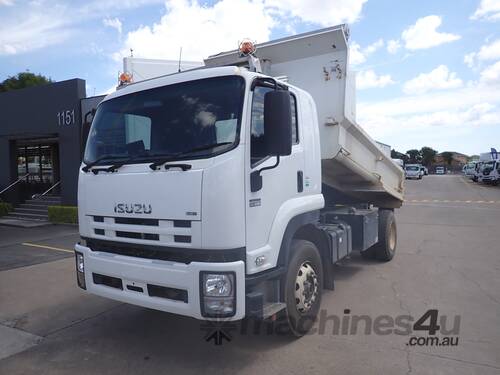 2009 ISUZU FVR 1000 - Tipper Trucks