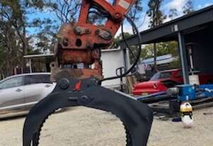 Roo Attachments 5T Hydraulic Grab Caterpillar