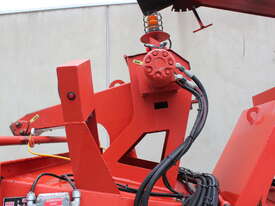 Morbark M15R (18 Inch) Woodchipper - Ex Rental - picture2' - Click to enlarge