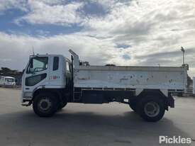 2010 Mitsubishi Fuso Fighter FM600 - picture1' - Click to enlarge