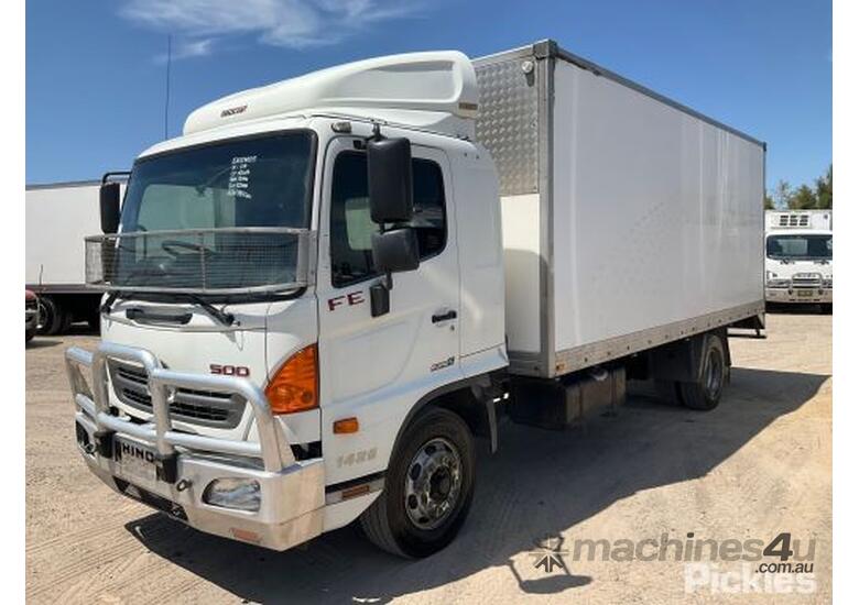 Buy Used Hino 2014 Hino FE500 1426 Tray Truck in , - Listed on Machines4u