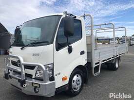 2020 Hino 300 616 - picture0' - Click to enlarge