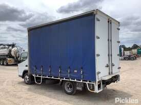 2009 Mitsubishi Fuso Canter 7/800 - picture2' - Click to enlarge