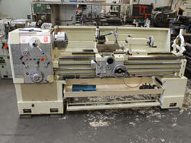 Koan Cho KC-1660G Centre Lathe - picture0' - Click to enlarge