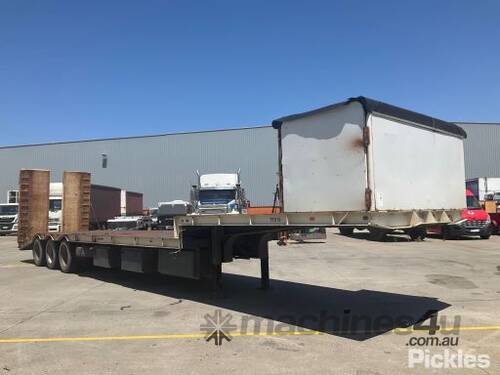 1999 Air Ride Tri Axle Drop Deck