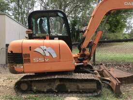 5.5 Tonne Daewoo excavator - picture0' - Click to enlarge