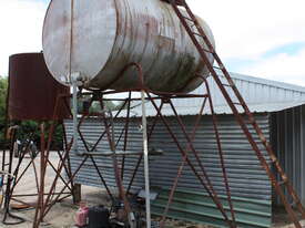 Fuel Tank overhead - picture0' - Click to enlarge