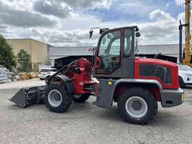 NEW UHI M250 TELESCOPIC WHEEL LOADER (WA ONLY) - picture0' - Click to enlarge