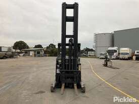 Crown Electric Reach Forklift - picture0' - Click to enlarge