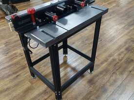 Hybrid Portable Router Table - picture2' - Click to enlarge