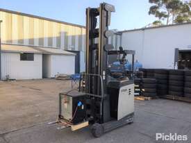 Crown Electric Pallet Forklift - picture1' - Click to enlarge