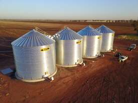 Farm Flat Bottom Grain Silos - picture0' - Click to enlarge