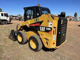 2019 CAT 236D SKID STEER LOADER - picture2' - Click to enlarge