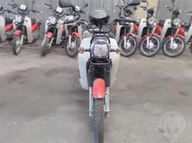 Honda Supercub - picture0' - Click to enlarge