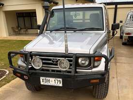 Toyota Landcruiser UTE - picture0' - Click to enlarge