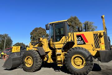 217HP LG955 5.0T Rated Load Wheel Loader 400km Free Delivery
