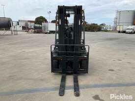 2020 Crown CG30GP Counter Balance Forklift - picture0' - Click to enlarge