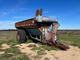 KINZE 24T CHASER BIN HAUL OUT/CHASER BIN Chassis - picture0' - Click to enlarge