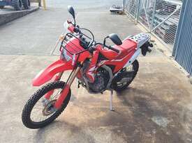 Honda CRF250L - picture2' - Click to enlarge