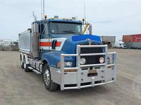 Kenworth T404 - picture0' - Click to enlarge