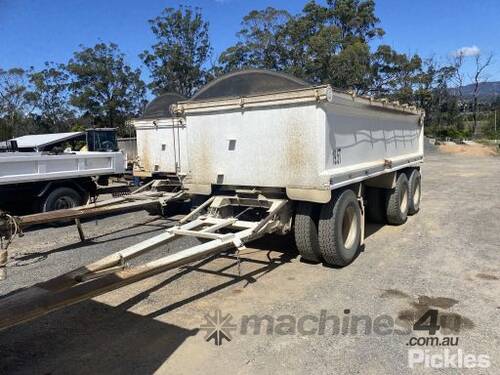 Northern Tri Axle Tipping Dog Trailer